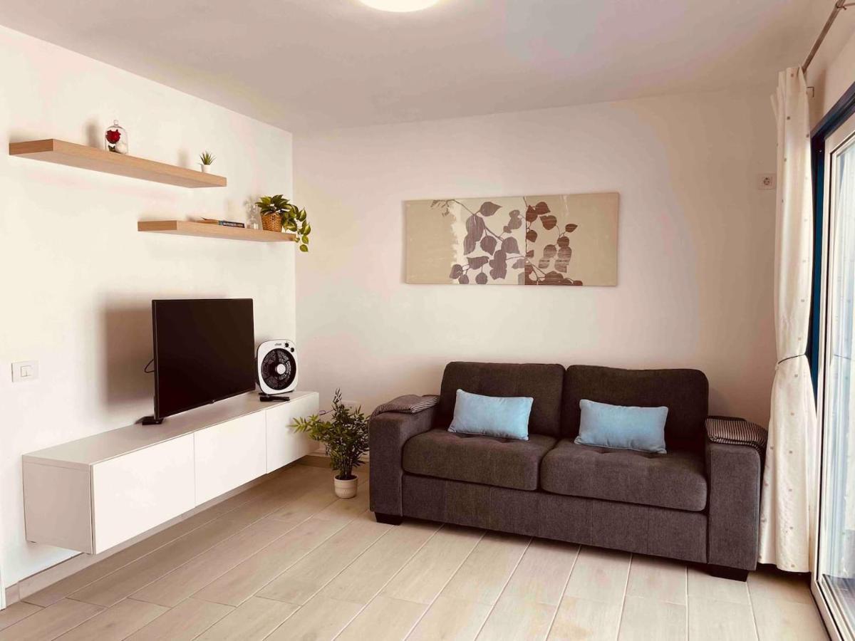 Apartment Luna -Modern One Bedroom Apartment In Central Puerto Del Carmen Тиас Экстерьер фото